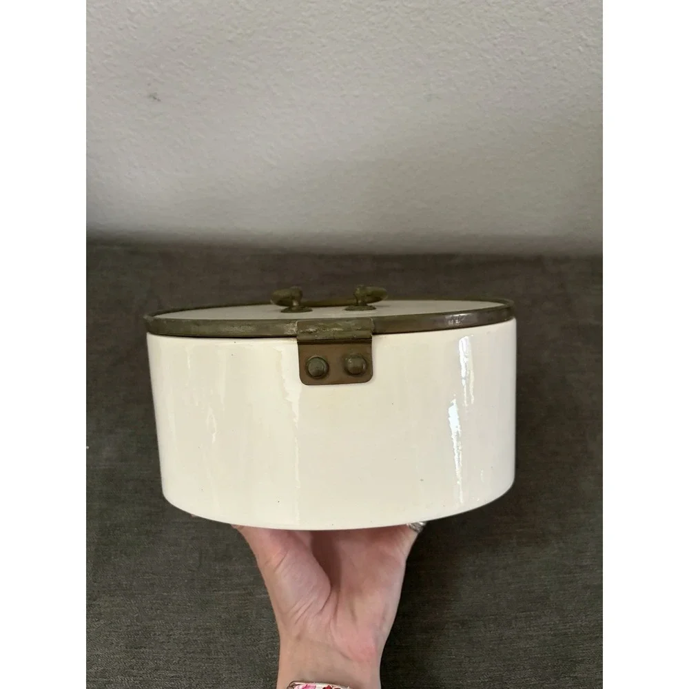 Rare Antique White Porcelain Ceramic Round Hinged Storage Box 8